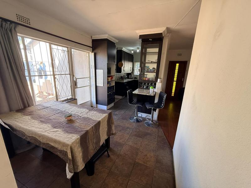 3 Bedroom Property for Sale in Glen Marais Gauteng