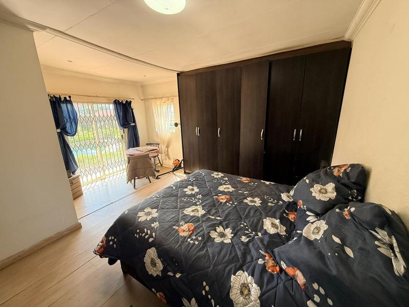 3 Bedroom Property for Sale in Glen Marais Gauteng