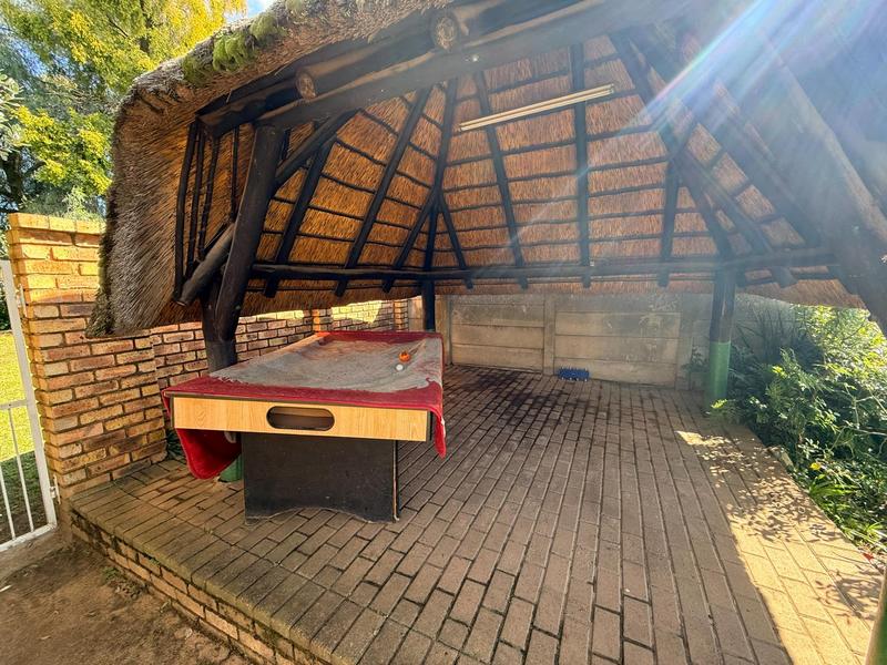 3 Bedroom Property for Sale in Glen Marais Gauteng