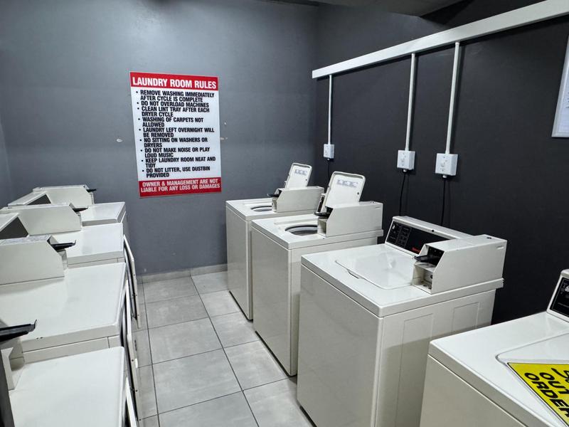 To Let 1 Bedroom Property for Rent in Rosebank Gauteng