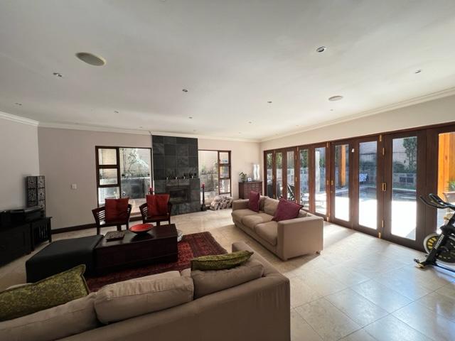 To Let 5 Bedroom Property for Rent in Morningside Gauteng