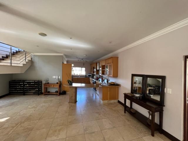 To Let 5 Bedroom Property for Rent in Morningside Gauteng