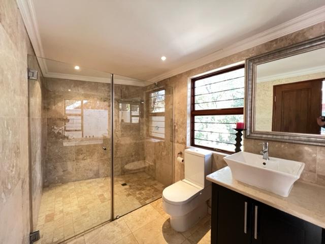 To Let 5 Bedroom Property for Rent in Morningside Gauteng