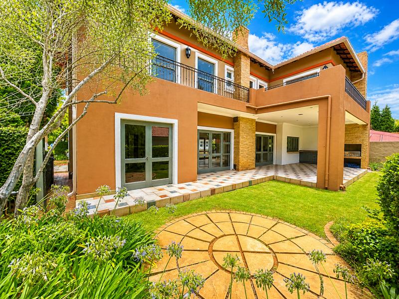 To Let 4 Bedroom Property for Rent in Brooklyn Gauteng