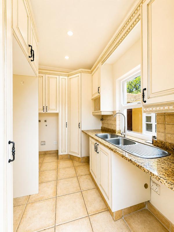 To Let 4 Bedroom Property for Rent in Brooklyn Gauteng