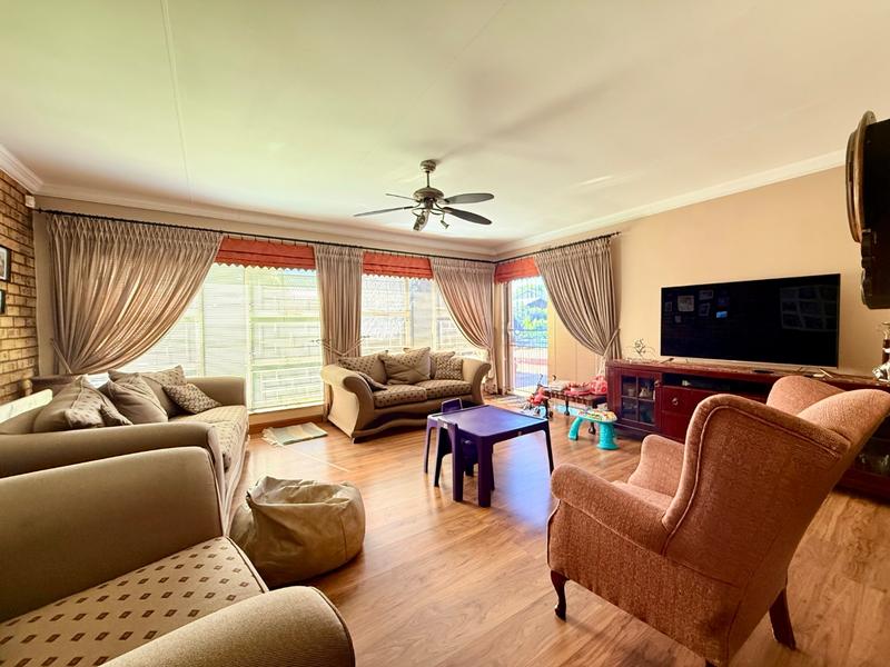 3 Bedroom Property for Sale in Flora Gardens Gauteng