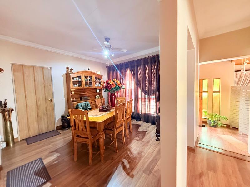 3 Bedroom Property for Sale in Flora Gardens Gauteng