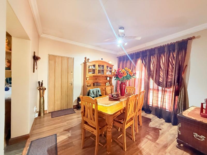 3 Bedroom Property for Sale in Flora Gardens Gauteng
