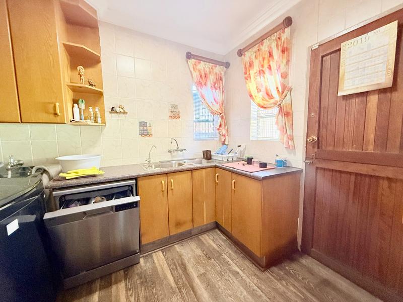 3 Bedroom Property for Sale in Flora Gardens Gauteng