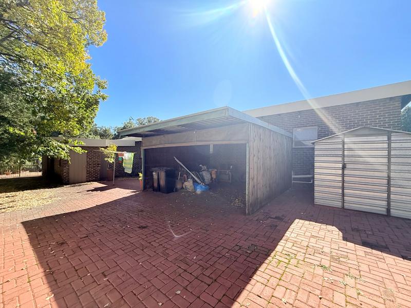 3 Bedroom Property for Sale in Flora Gardens Gauteng