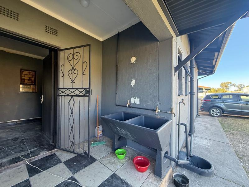 7 Bedroom Property for Sale in Vanderbijlpark CW 4 Gauteng