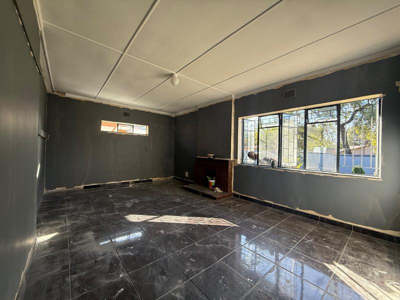 7 Bedroom Property for Sale in Vanderbijlpark CW 4 Gauteng