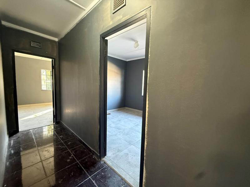 7 Bedroom Property for Sale in Vanderbijlpark CW 4 Gauteng