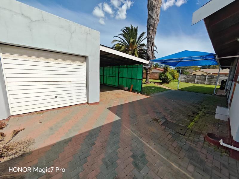 3 Bedroom Property for Sale in Vanderbijlpark SE 1 Gauteng