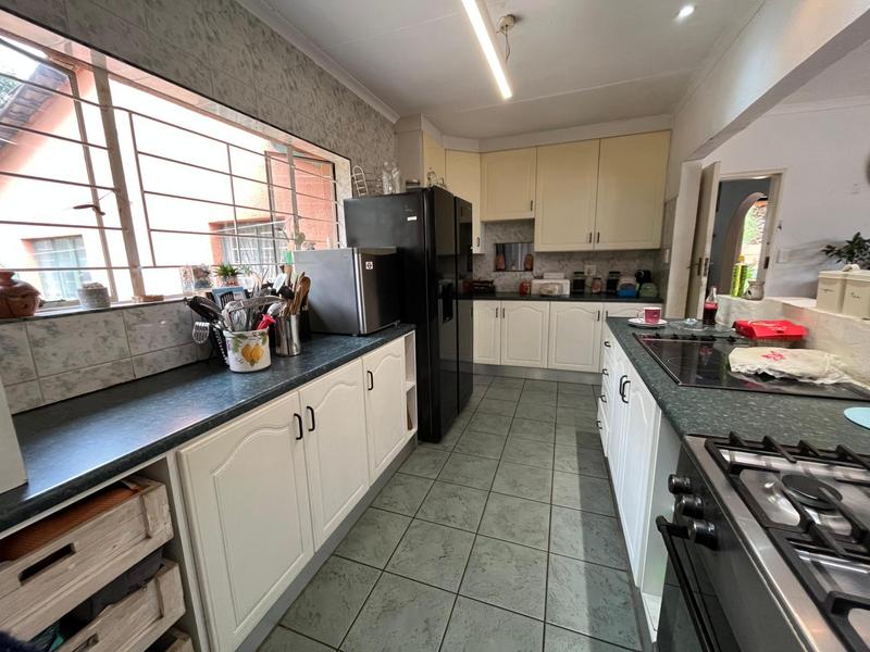4 Bedroom Property for Sale in Sunward Park Gauteng