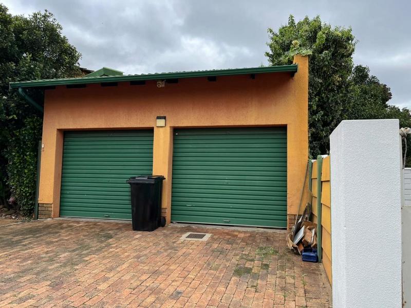 4 Bedroom Property for Sale in Sunward Park Gauteng