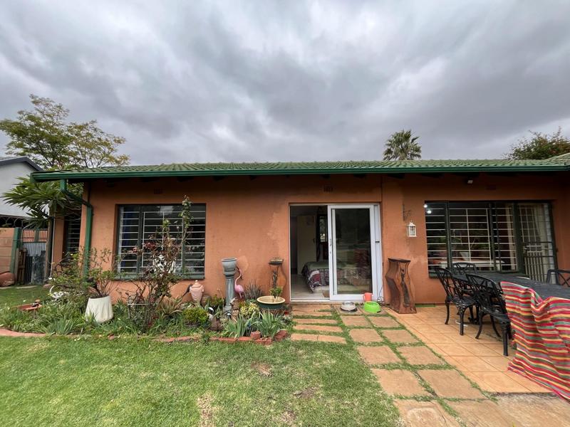 4 Bedroom Property for Sale in Sunward Park Gauteng