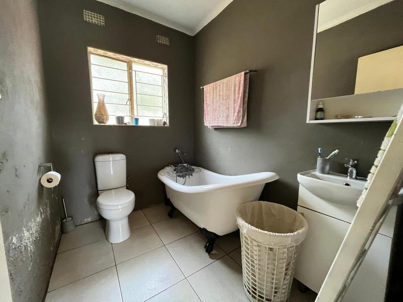 4 Bedroom Property for Sale in Sunward Park Gauteng