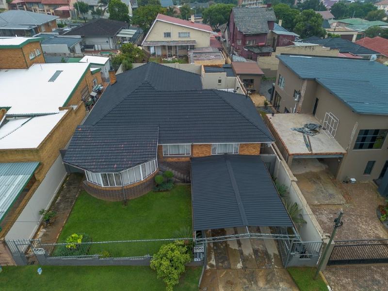 4 Bedroom Property for Sale in South Crest Gauteng