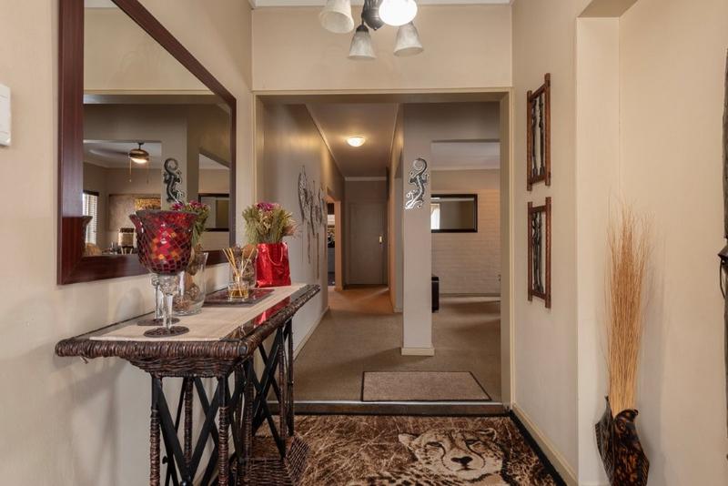 4 Bedroom Property for Sale in South Crest Gauteng