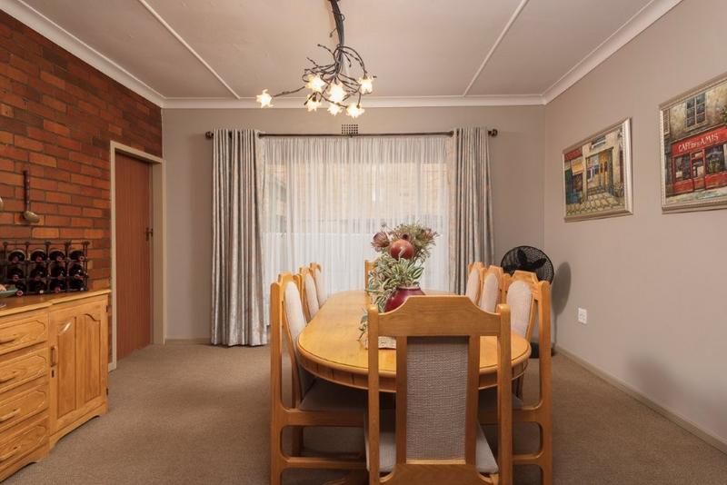 4 Bedroom Property for Sale in South Crest Gauteng