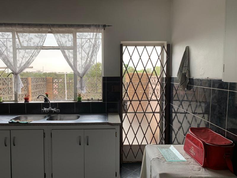 2 Bedroom Property for Sale in Vanderbijlpark SE 1 Gauteng