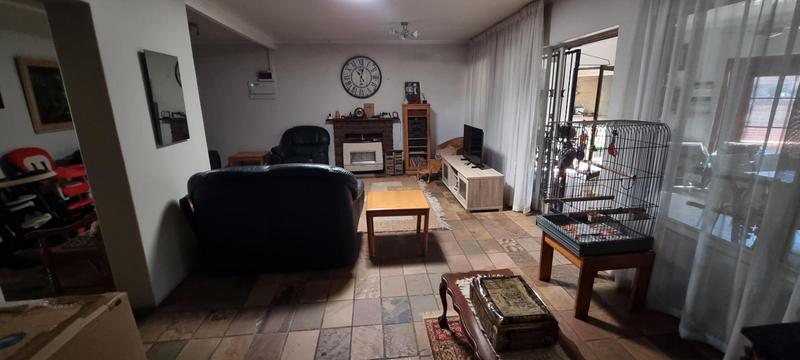 4 Bedroom Property for Sale in Doringkloof Gauteng