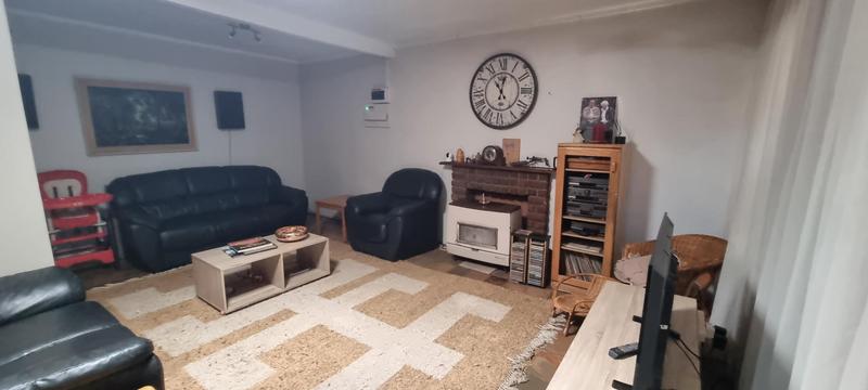 4 Bedroom Property for Sale in Doringkloof Gauteng