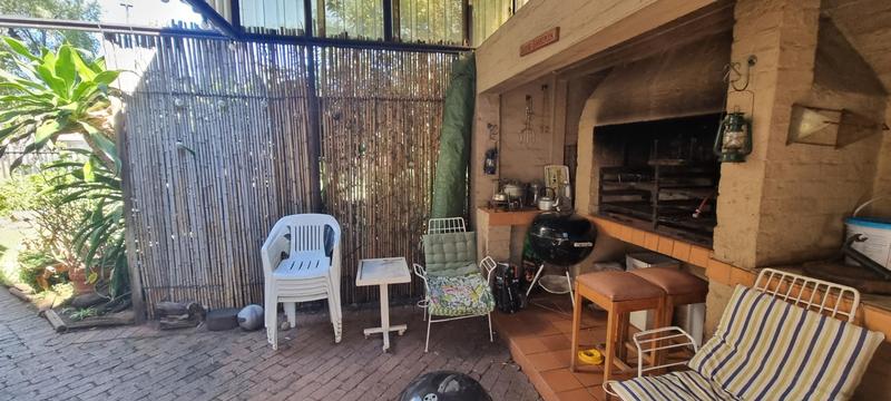 4 Bedroom Property for Sale in Doringkloof Gauteng