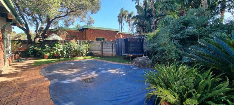 4 Bedroom Property for Sale in Doringkloof Gauteng