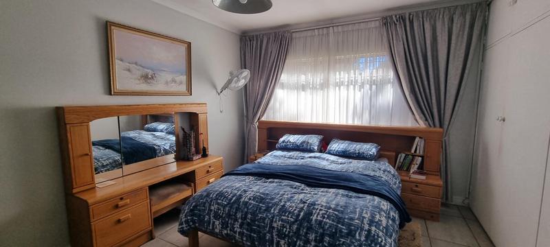 4 Bedroom Property for Sale in Doringkloof Gauteng