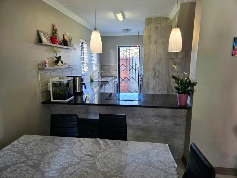 3 Bedroom Property for Sale in Amberfield Gauteng