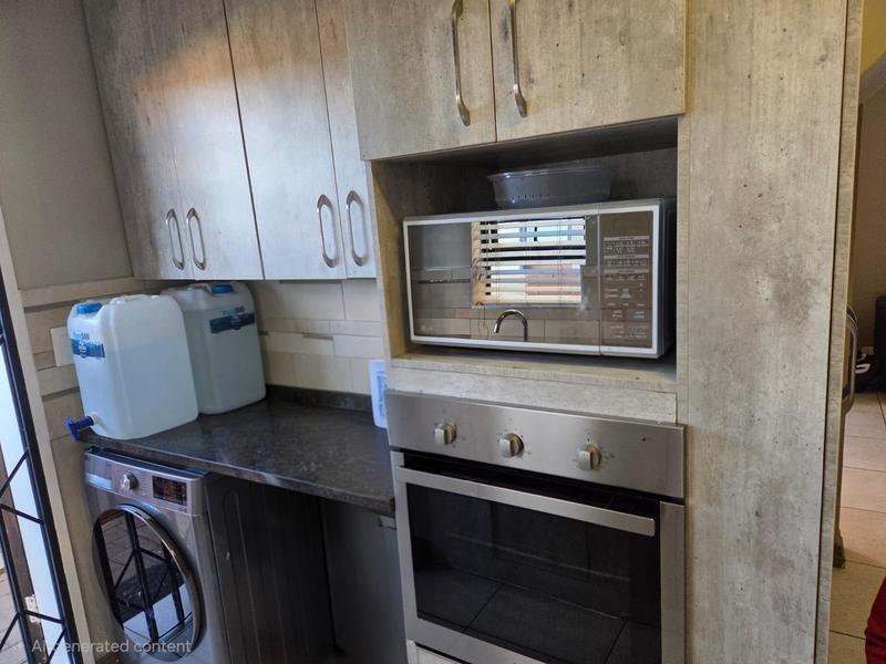 3 Bedroom Property for Sale in Amberfield Gauteng