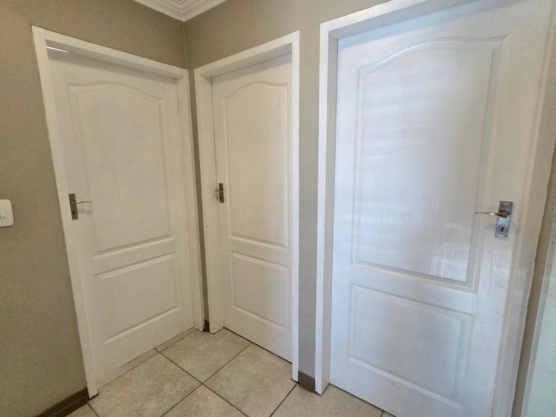 3 Bedroom Property for Sale in Amberfield Gauteng