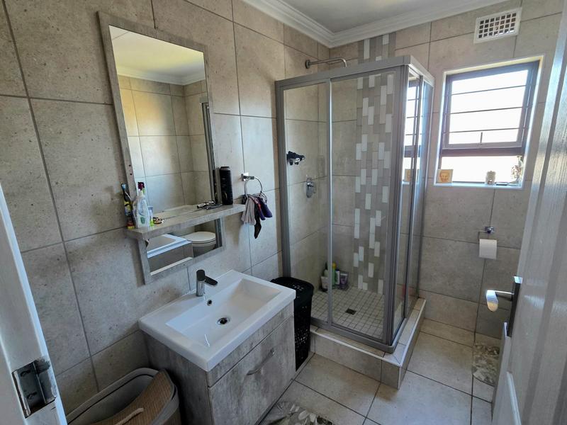 3 Bedroom Property for Sale in Amberfield Gauteng