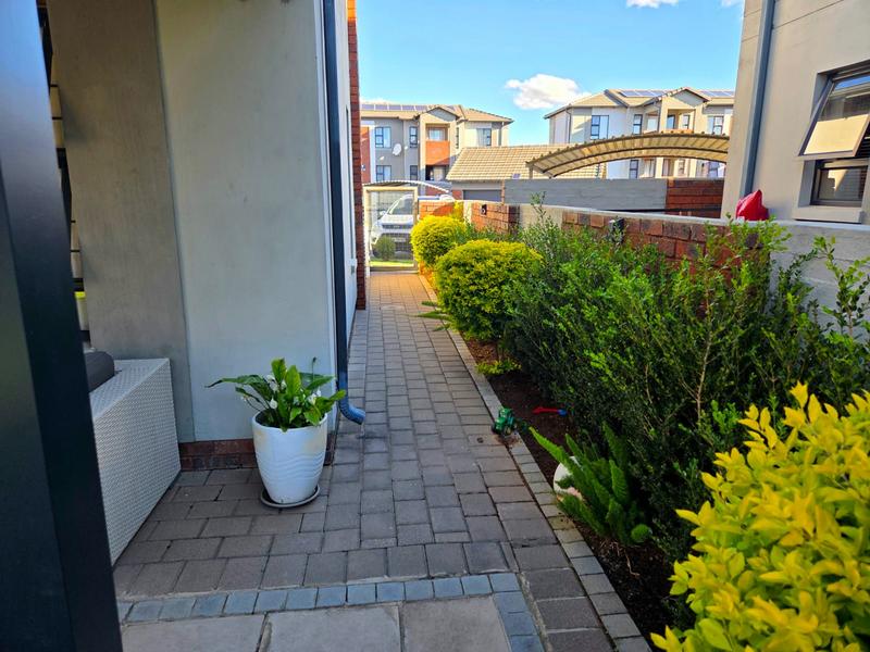 3 Bedroom Property for Sale in Amberfield Gauteng