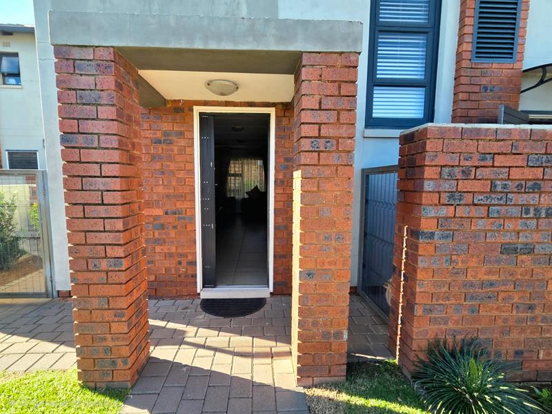 3 Bedroom Property for Sale in Amberfield Gauteng