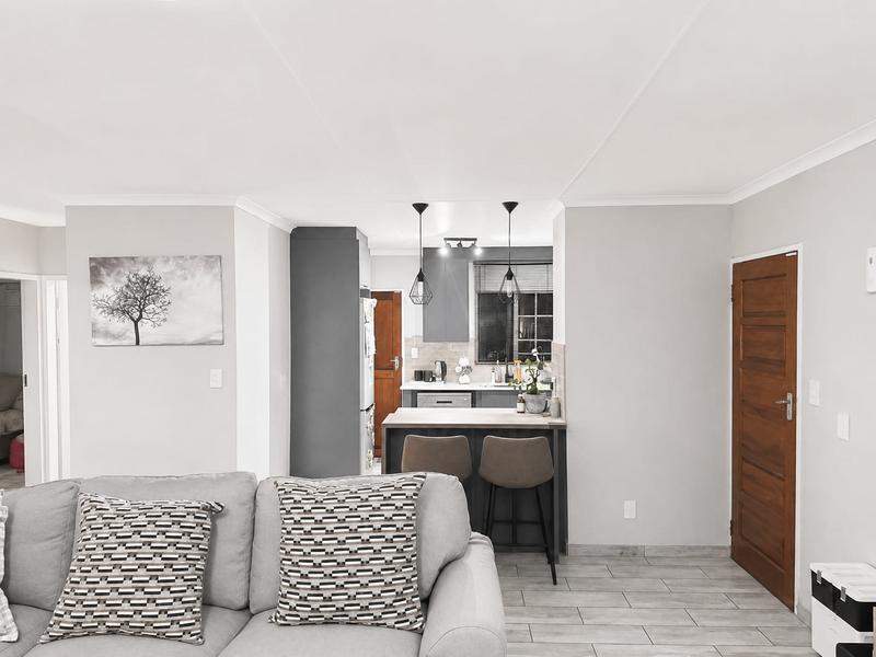 2 Bedroom Property for Sale in Wierdaglen Estate Gauteng