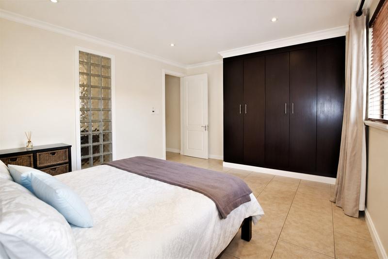 To Let 2 Bedroom Property for Rent in Bedfordview Gauteng