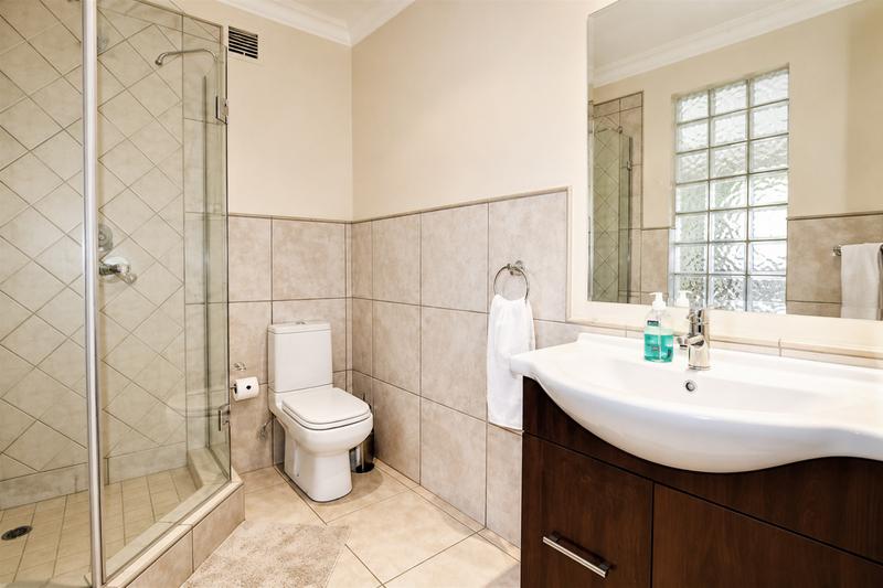 To Let 2 Bedroom Property for Rent in Bedfordview Gauteng