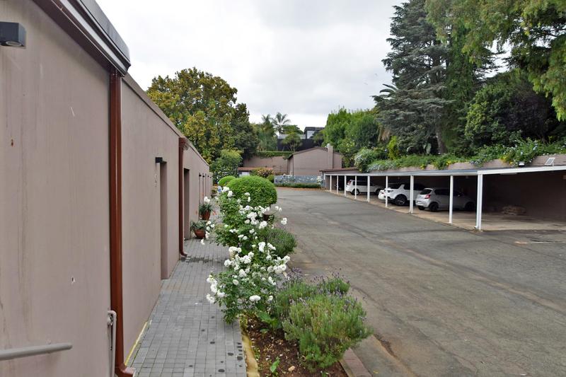 To Let 2 Bedroom Property for Rent in Hyde Park Gauteng