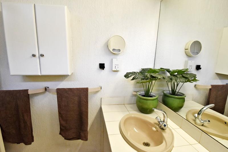 To Let 2 Bedroom Property for Rent in Hyde Park Gauteng