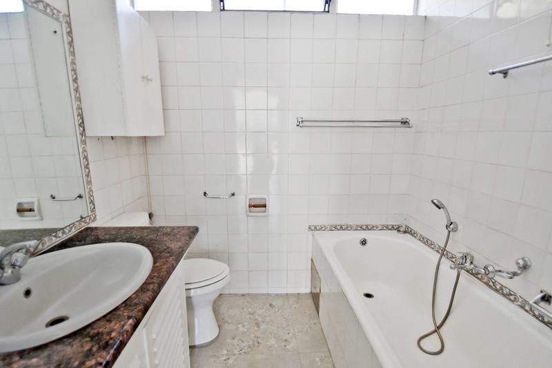 To Let 2 Bedroom Property for Rent in Hyde Park Gauteng