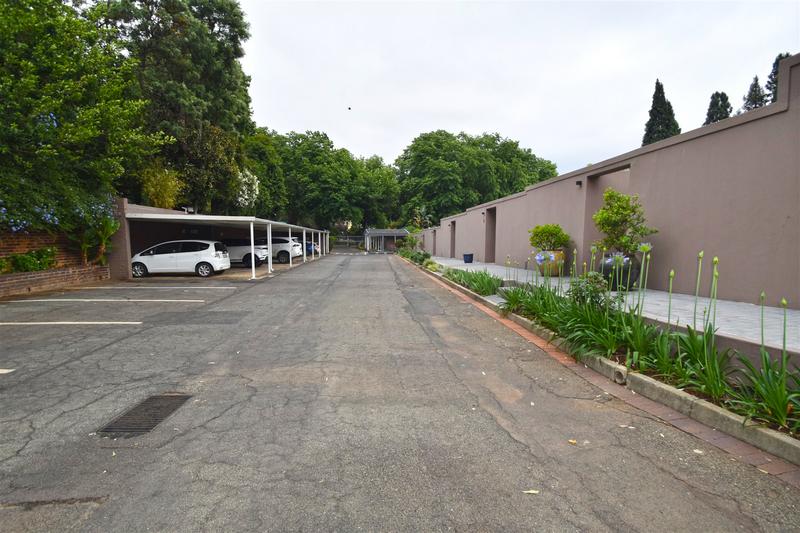 To Let 2 Bedroom Property for Rent in Hyde Park Gauteng
