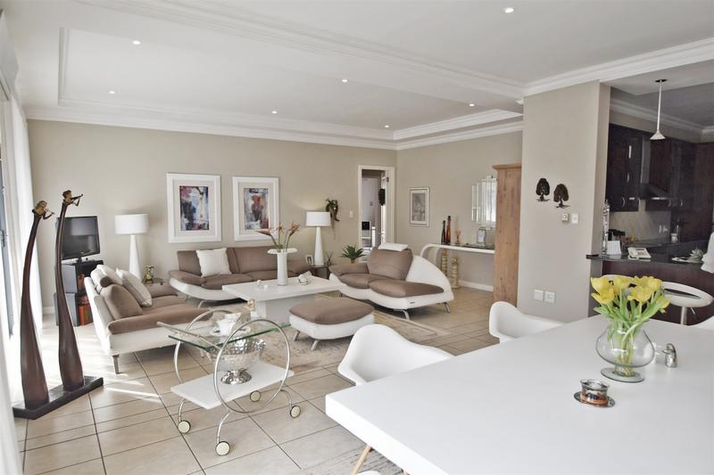 3 Bedroom Property for Sale in Bedfordview Gauteng