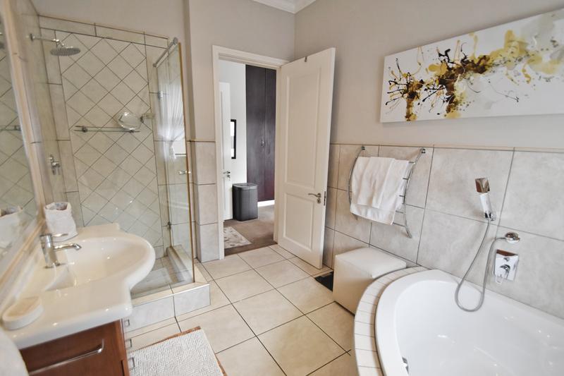 3 Bedroom Property for Sale in Bedfordview Gauteng