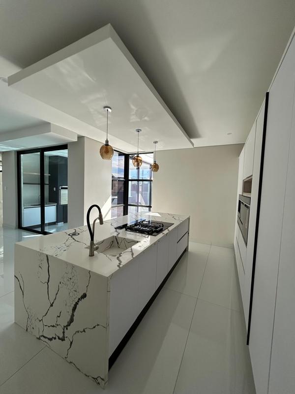6 Bedroom Property for Sale in Six Fountains Estate Gauteng