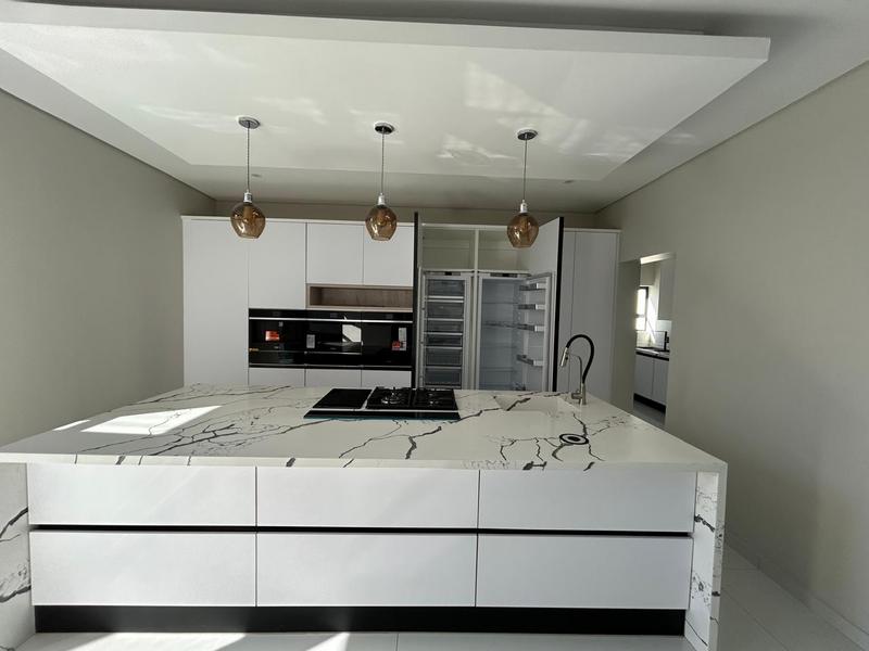 6 Bedroom Property for Sale in Six Fountains Estate Gauteng