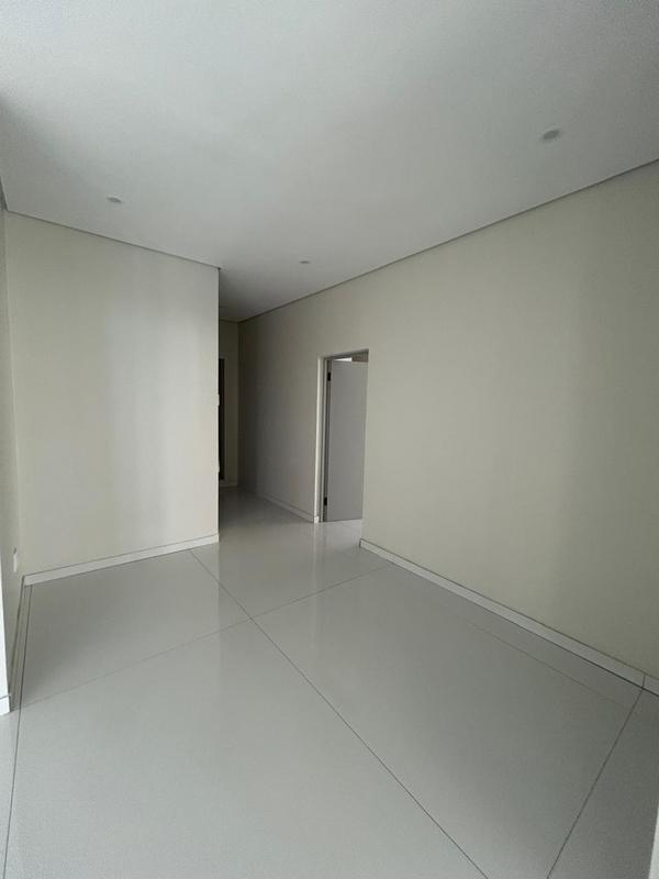 6 Bedroom Property for Sale in Six Fountains Estate Gauteng