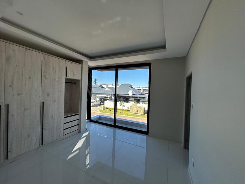 6 Bedroom Property for Sale in Six Fountains Estate Gauteng